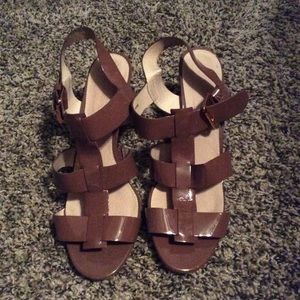 2" Colin Stuart sandal NWOT